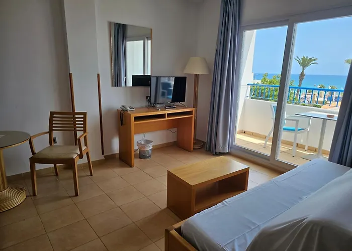 Hotel Punta Del Cantal Mojácar